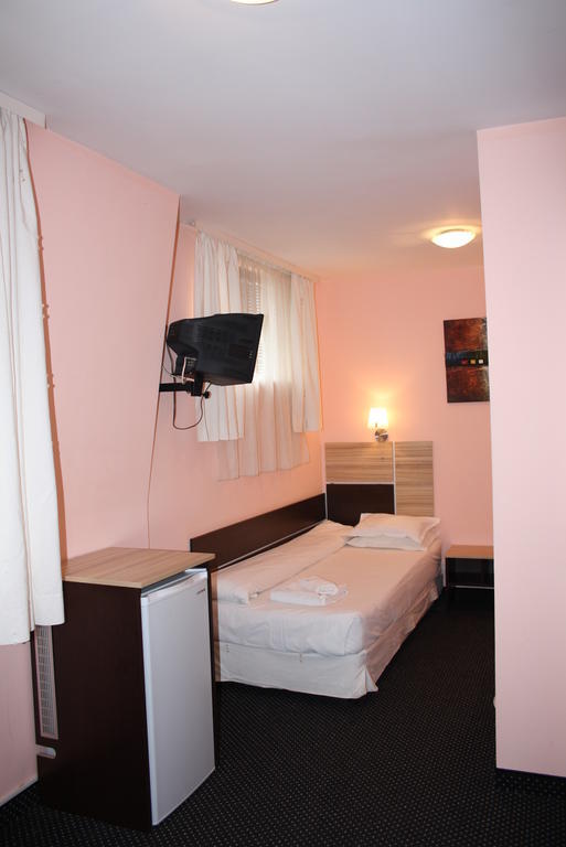 Hotel Orlando Sofia Buitenkant foto